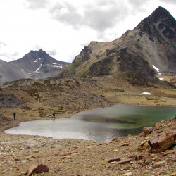 Sendero Cascada y Laguna Submarino