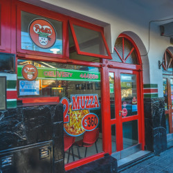 La Pronto Pizzeria