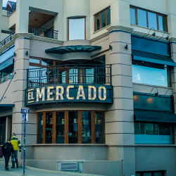 El Mercado
