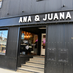 Ana y Juana