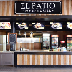 Paseo del Fuego Shopping - El Patio