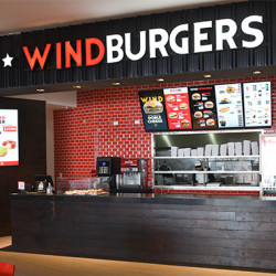 Paseo del Fuego Shopping - WindBurguers